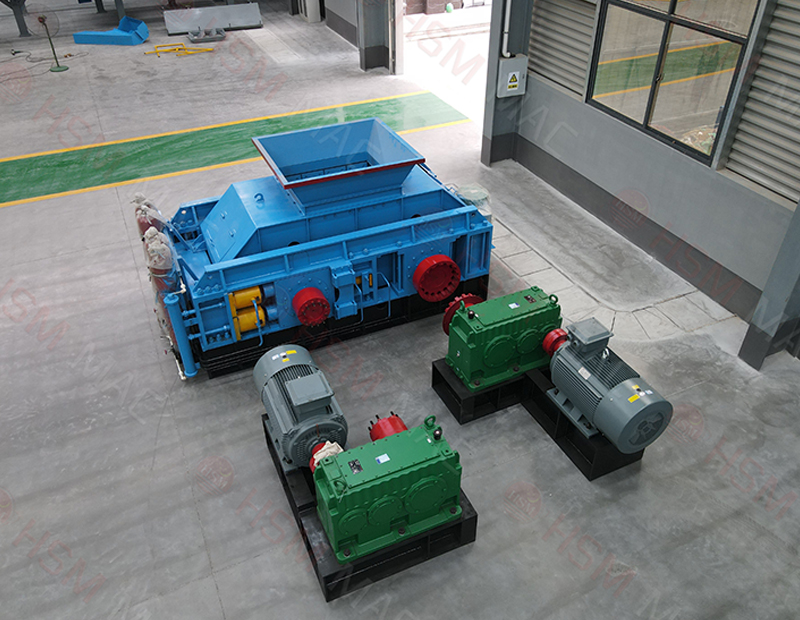 小型砂廠適用對(duì)輥制砂機(jī)嗎？對(duì)輥制砂機(jī)的性?xún)r(jià)比如何？