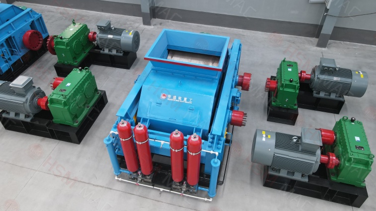 麻古石制砂設備怎么選？華盛銘對輥破耐用省電兩不誤