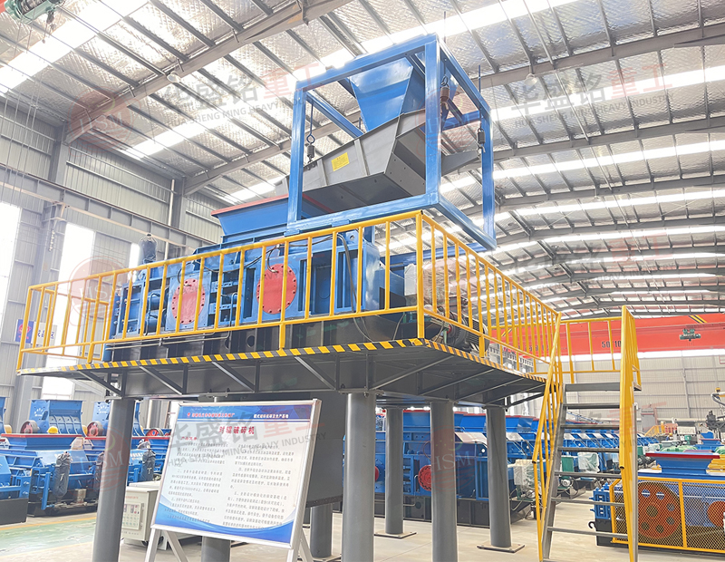 時產300噸雙輥制砂機怎么樣？石灰石制砂用什么設備？